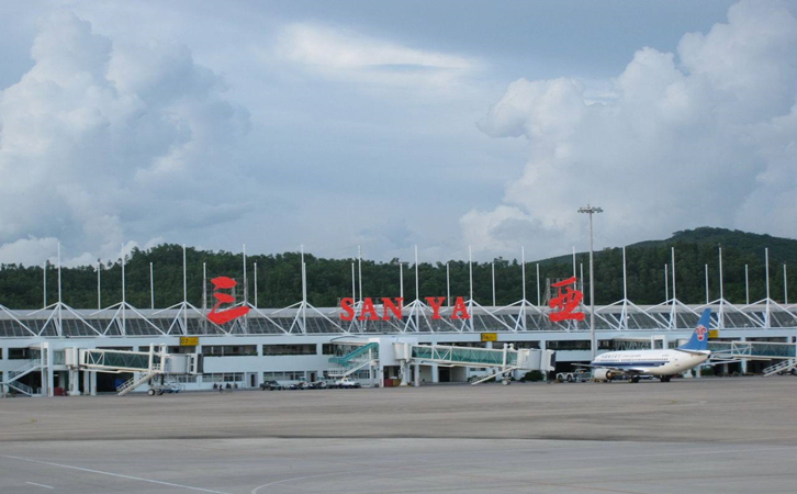石河子空运当天达三亚机场