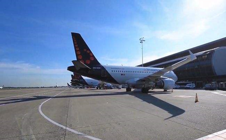 石河子空运快递到珠海机场
