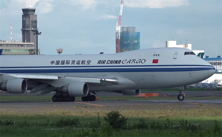 石河子空运郑州机场快递
